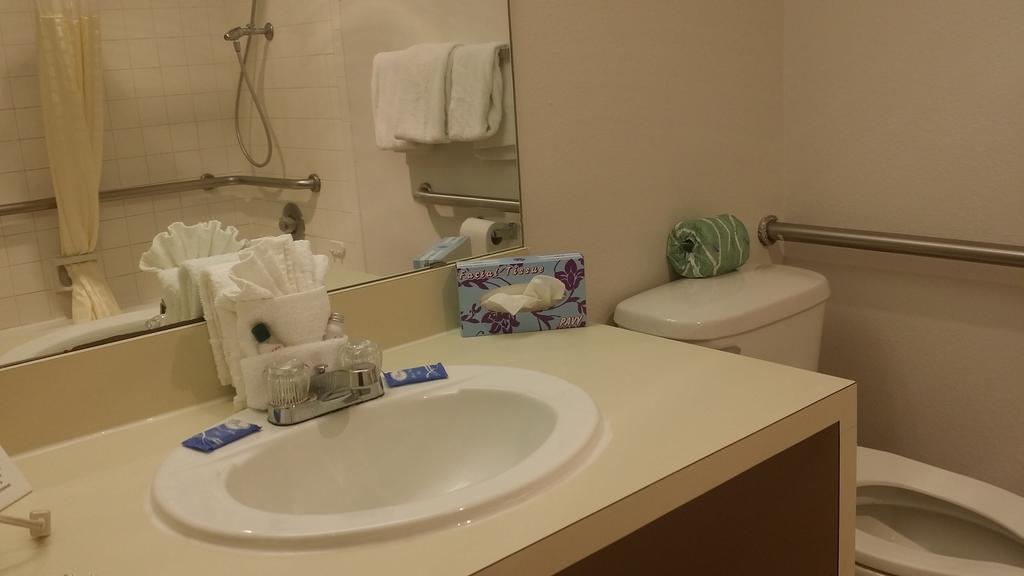 Guest House Inn Medical District Near Texas Tech Univ Lubbock Phòng bức ảnh